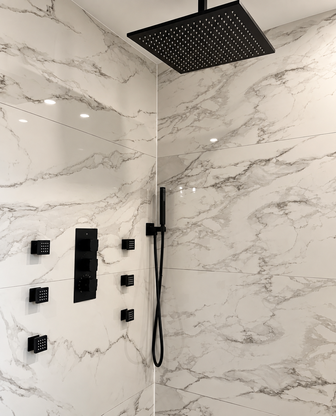 BELLA VISTA SQUARE SHOWER HEAD -200MM