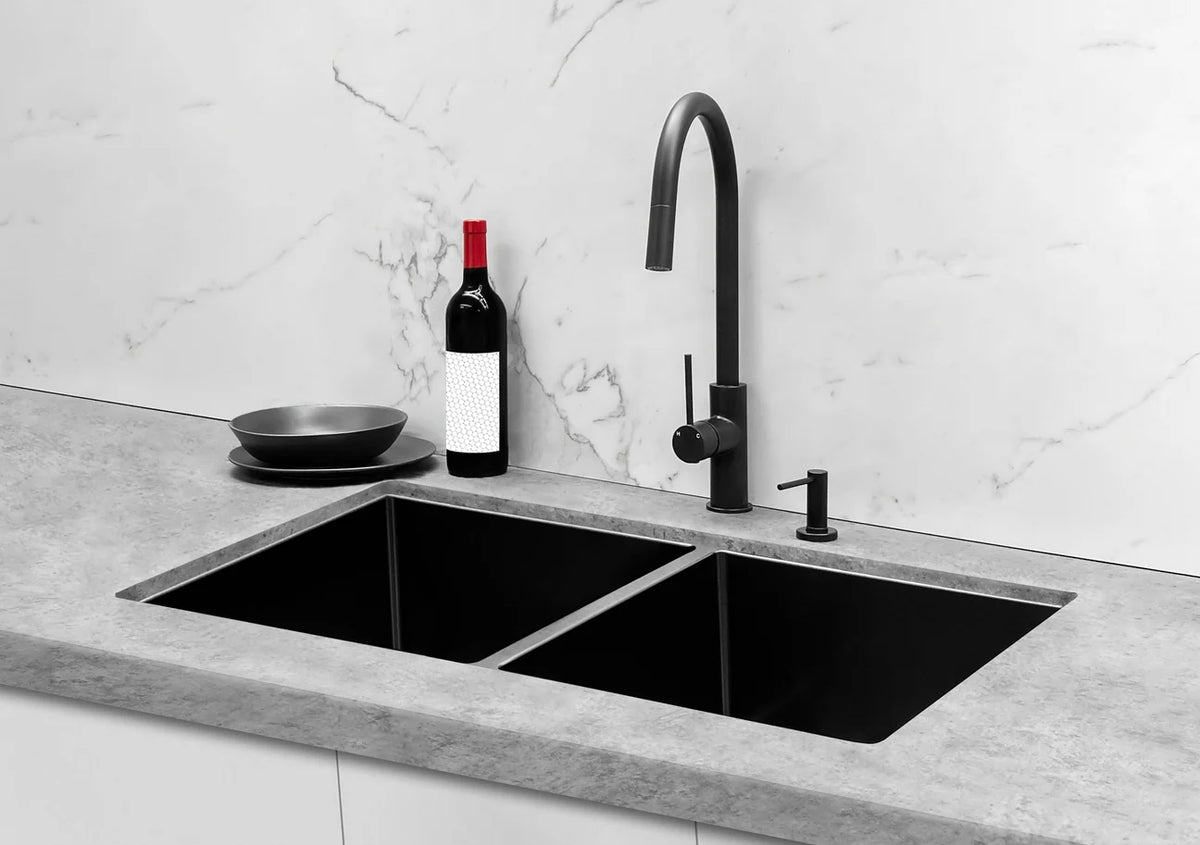MEIR ROUND PICCOLA PULL OUT KITCHEN MIXER TAP