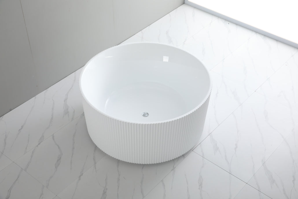 Freestanding Round Grooved Bathtub