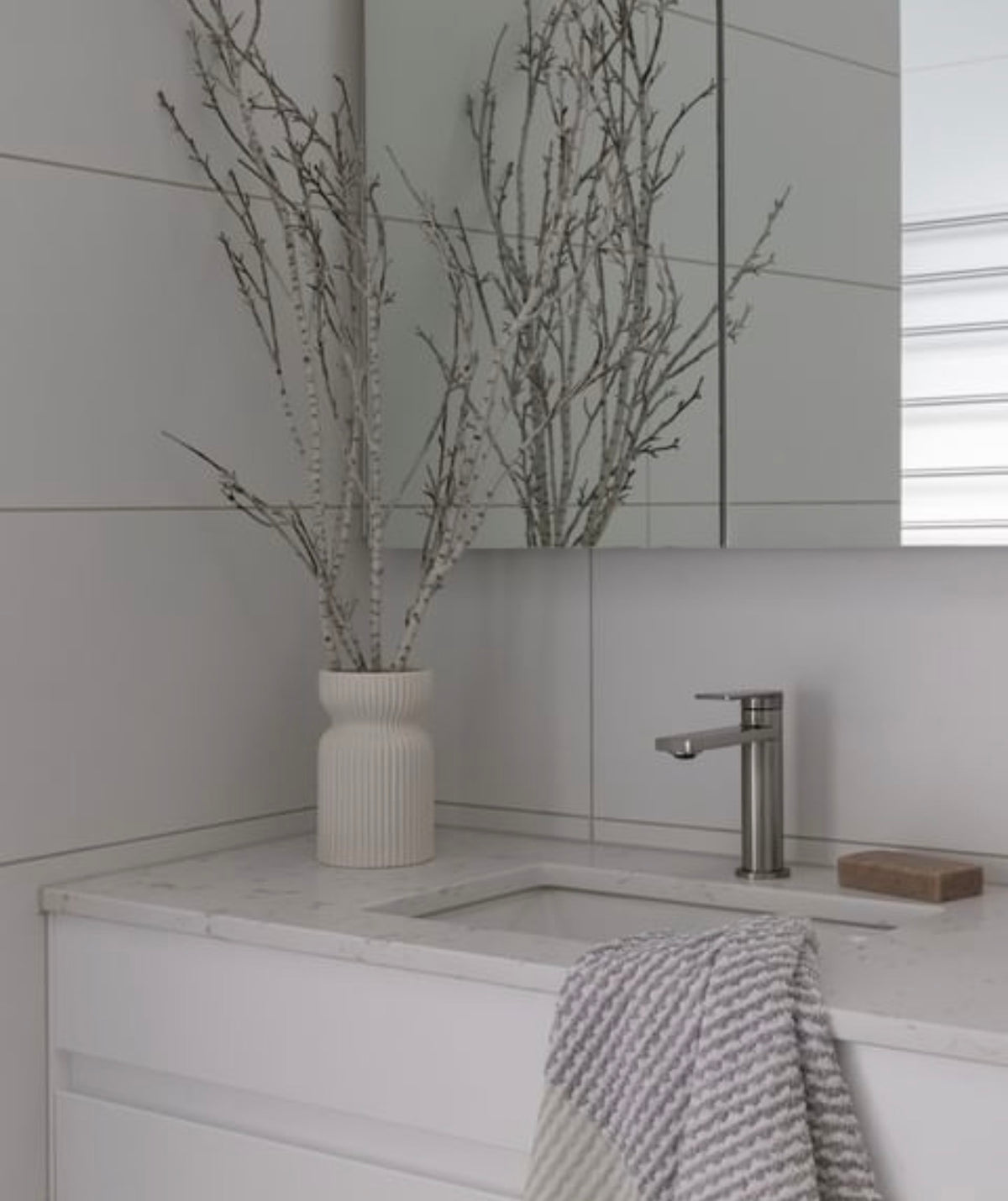 BELLA VISTA BEKI TALL BASIN MIXER
