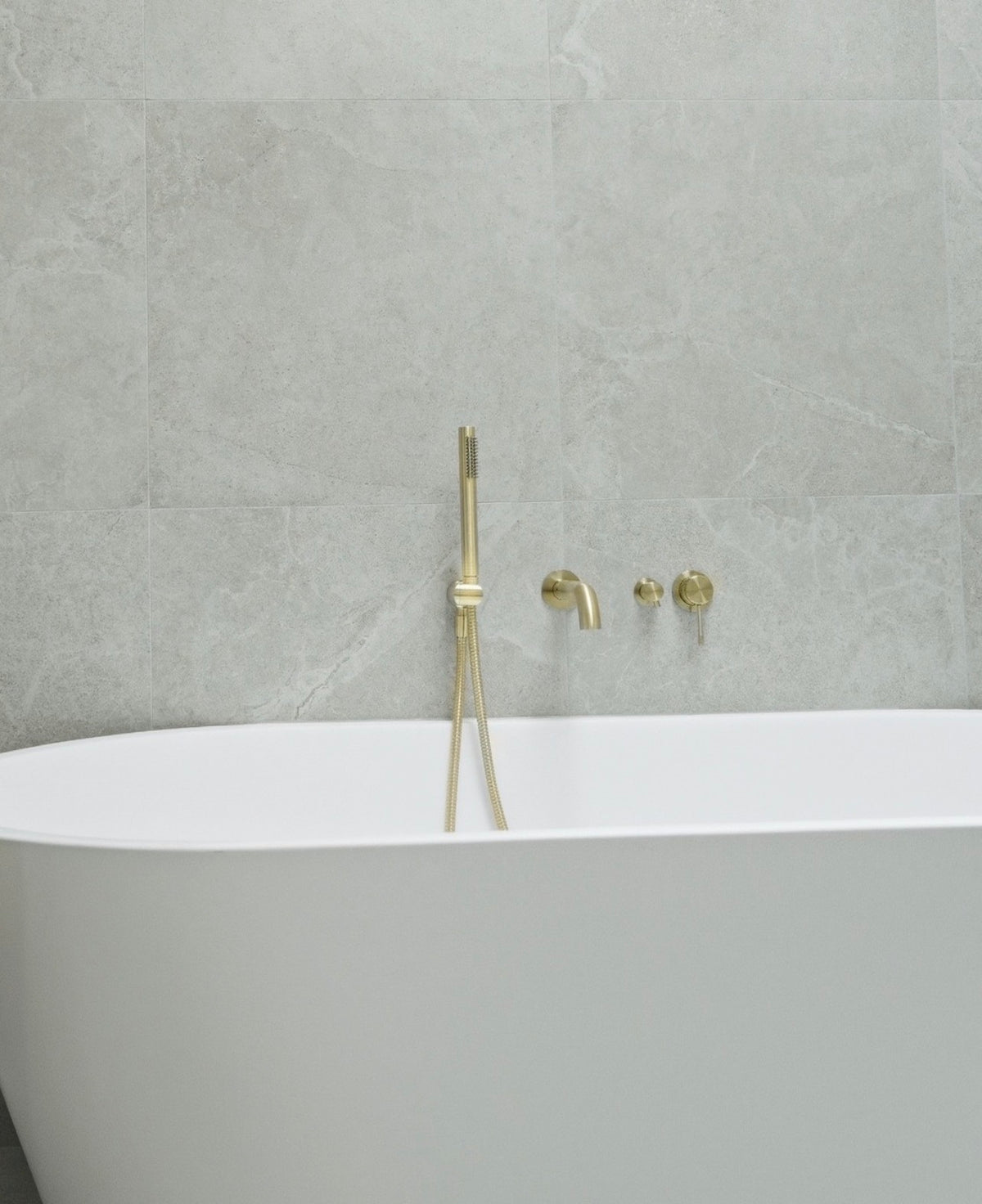 BELLA VISTA MICA HAND SHOWER