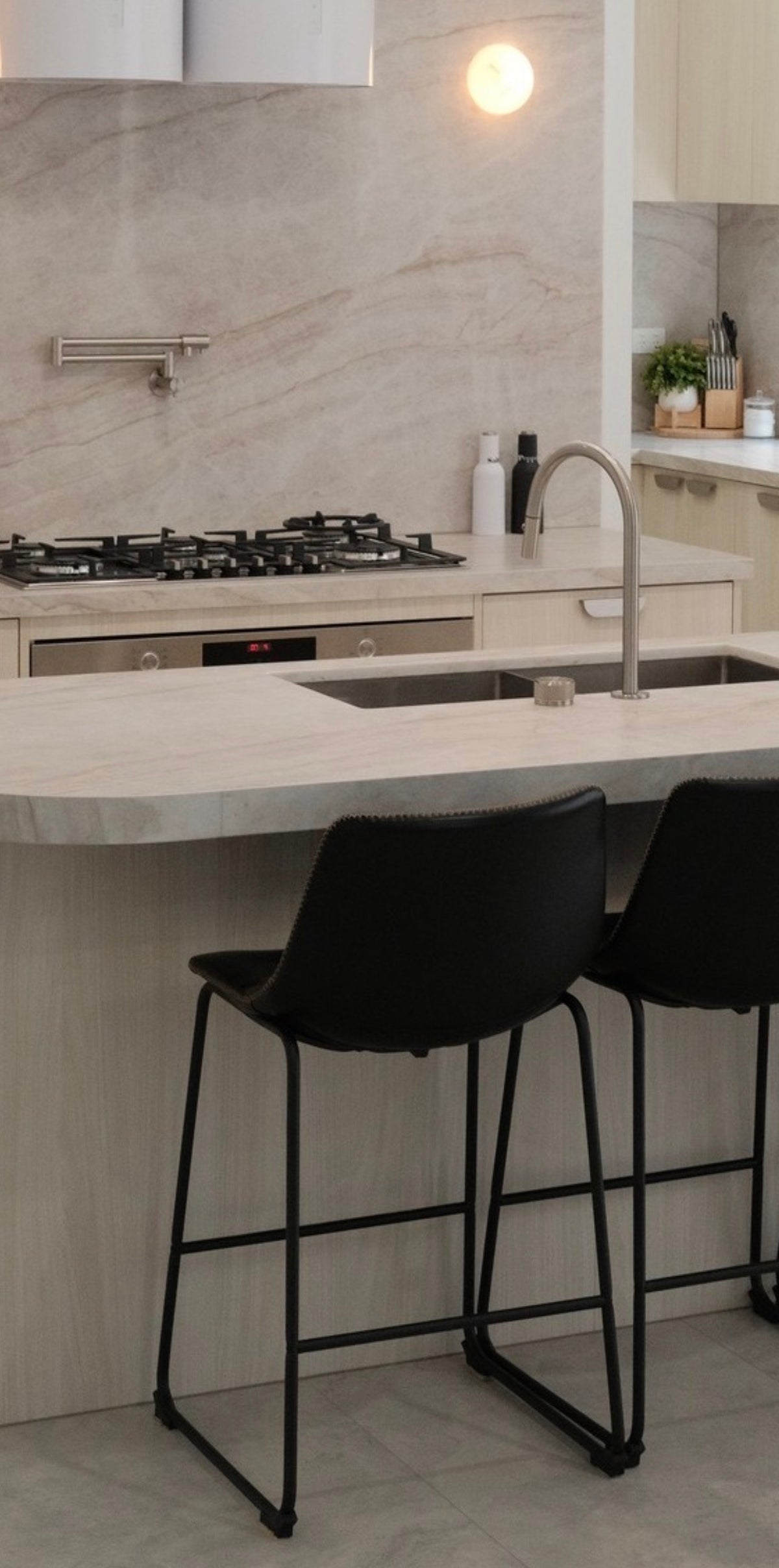 BELLA VISTA MICA POT FILLER