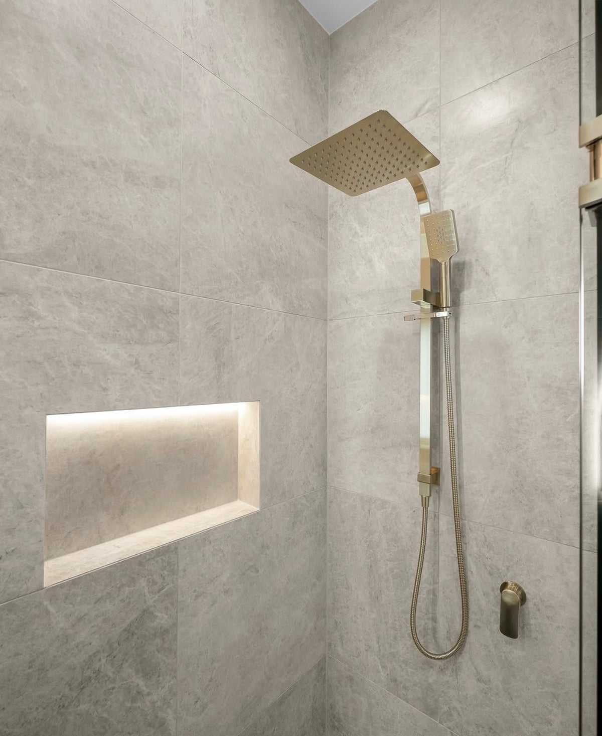 BELLA VISTA BEKITIA DUAL SHOWER RAIL