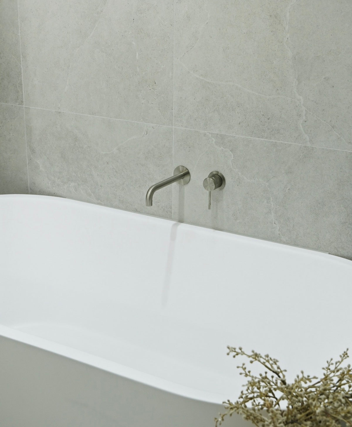 BELLA VISTA MICA FLUTED WALL- SPOUT COMBO