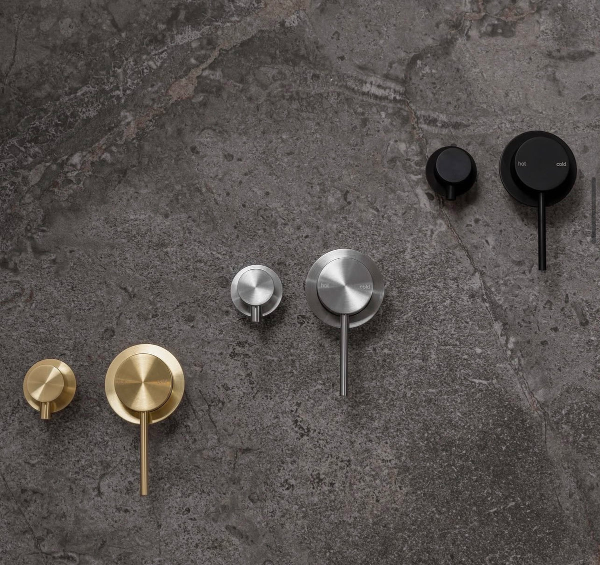 BELLA VISTA MICA FLUTED SHOWER MIXER
