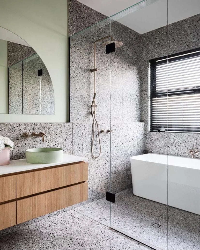MEIR SHOWER WASTE WITH TILE INSERT