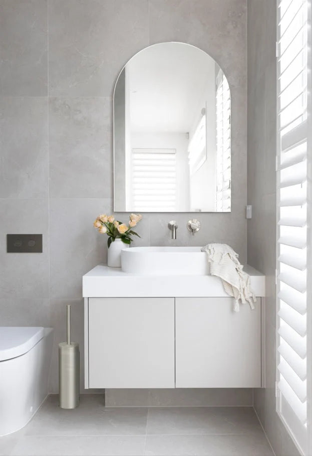 MEIR ROUND TOILET BRUSH & HOLDER