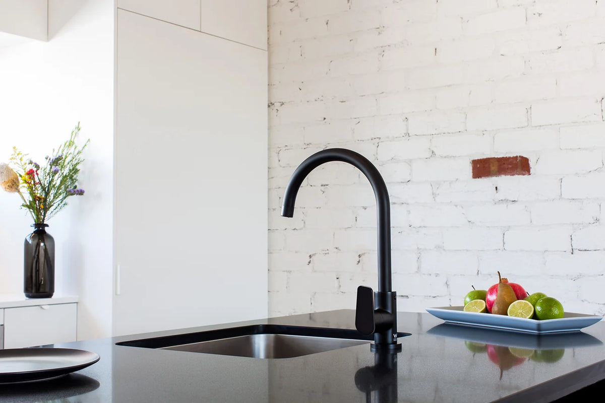 MEIR ROUND GOOSENECK KITCHEN MIXER TAP WITH PADDLE HANDLE