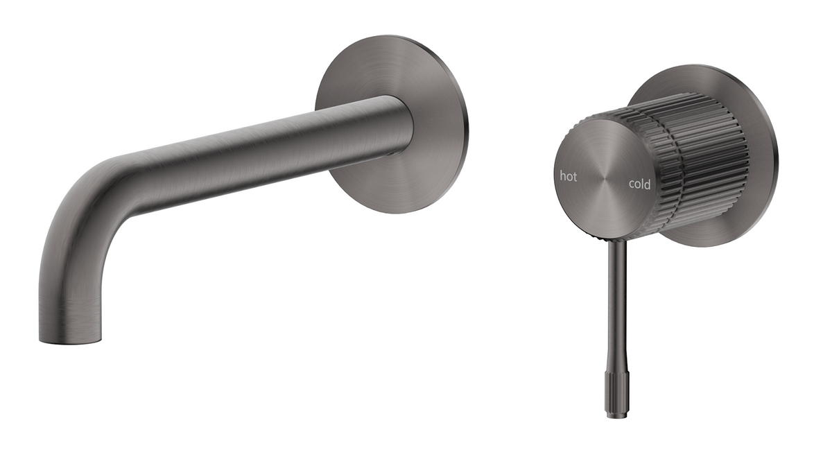 BELLA VISTA MICA FLUTED WALL- SPOUT COMBO