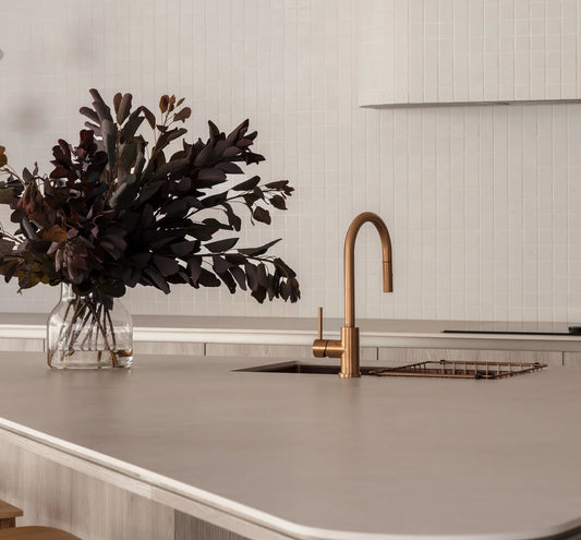 Elysian Commercial Pull-Out Kitchen Mixer - Brushed Copper